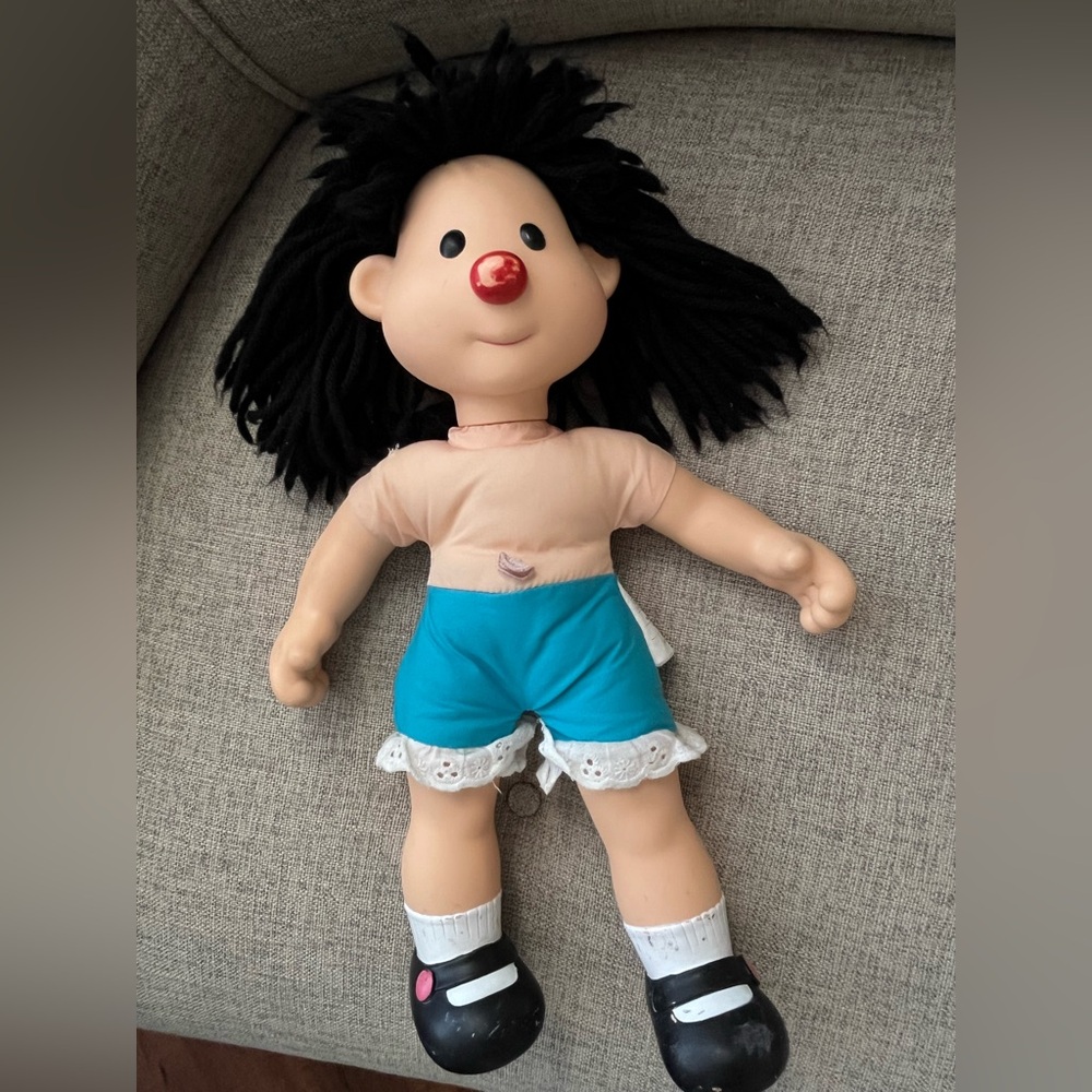 Vintage Molly Doll from Big Comfy Couch. Dated 1996.